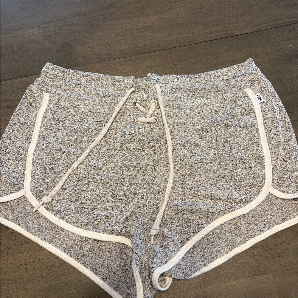 Victoria's Secret Pink Lounge Shorts Size Small, Gray